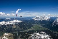 RED BULL X-ALPS (c) Zooom Productions Red Bull Content Pool
