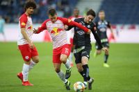 Stefan Lainer (RBS) und Otar Kiteishvili (Sturm) (c) GEPA Mandl .jpg