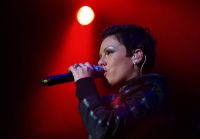 P!nk live 8 (c) Chris Maier.jpg