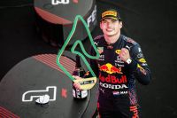F1 GP STMK 2021 Verstappen Sieger © Joerg Mitter Red Bull Content Pool.jpg